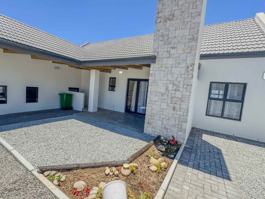 3 Bedroom Property for Sale in St Helena Bay Western Cape